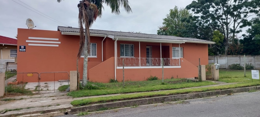 4 Bedroom Property for Sale in Cambridge Eastern Cape